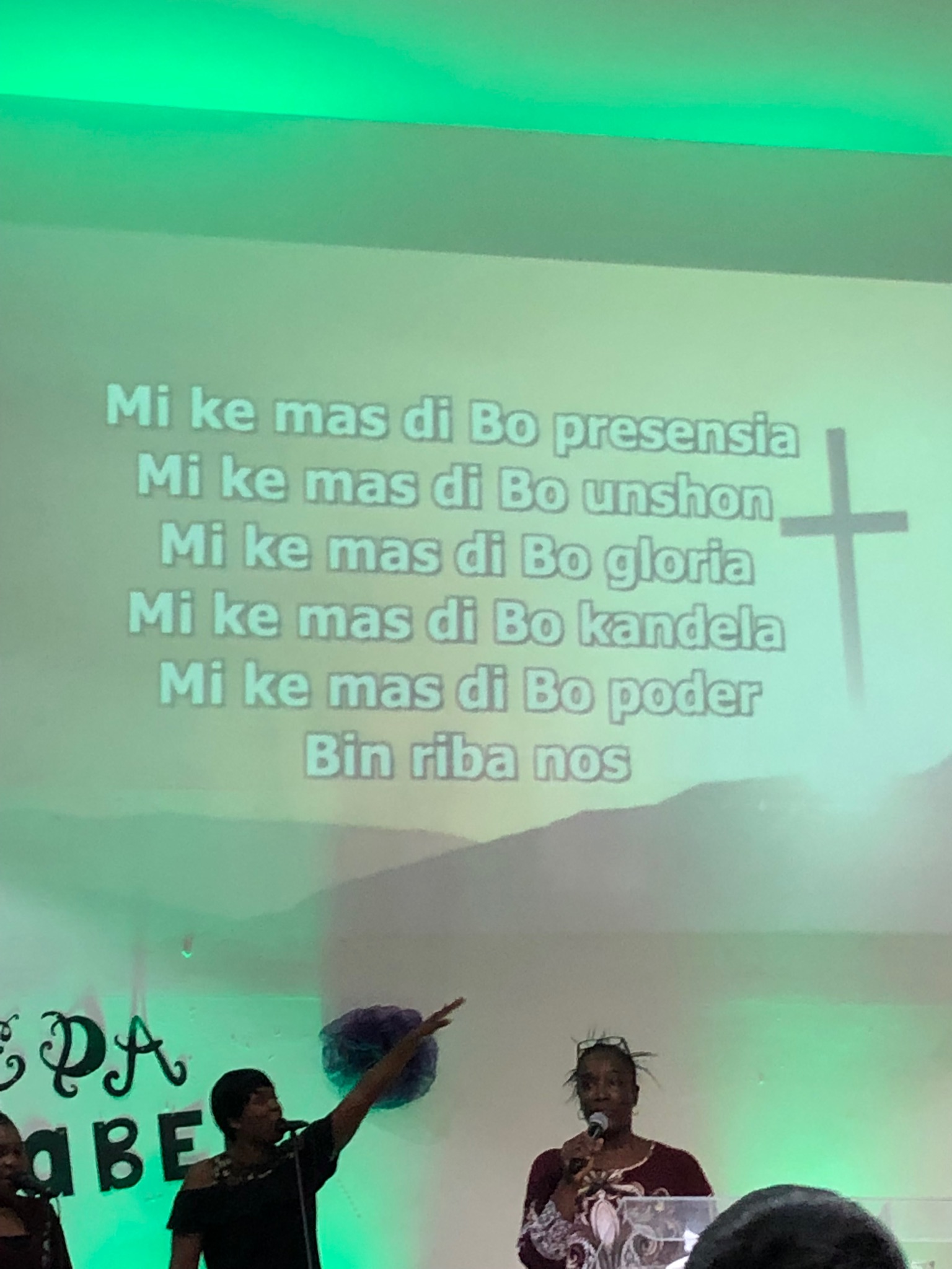 826D5D88-D0F7-4B6E-8174-7EE8F8051C51